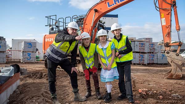 Media 2252 cubbington primary school