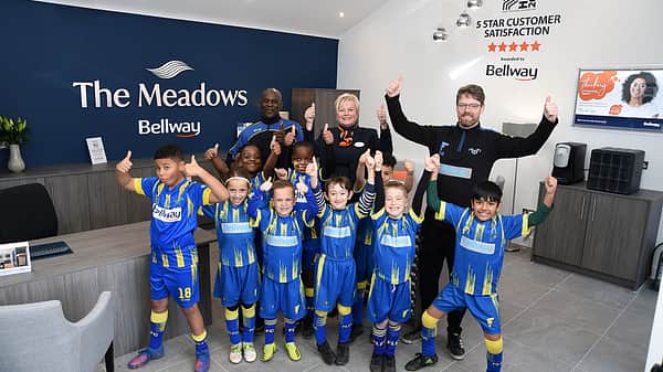 Media 2272 field lane fc