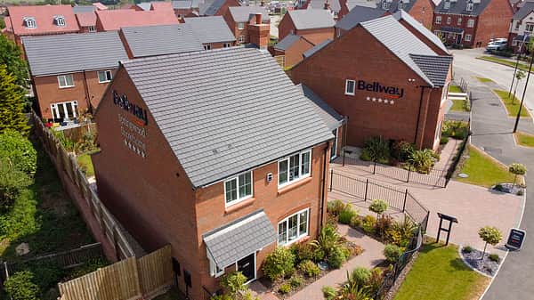 Media 2530 drone shot springwood development