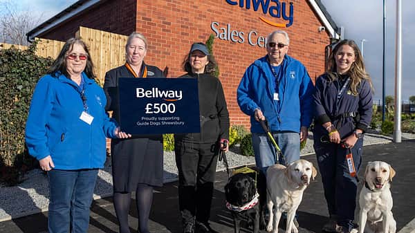 Media 3600 guide dog cheque handover