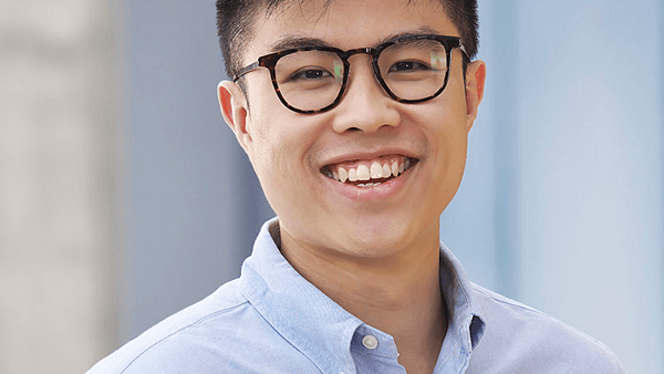 Media 2221 jonathan tan