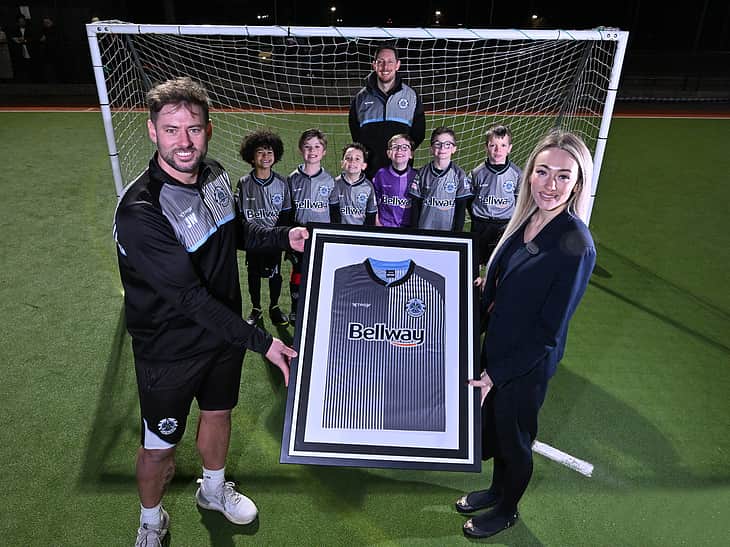 Media 4wwncyag afc fradley football donation