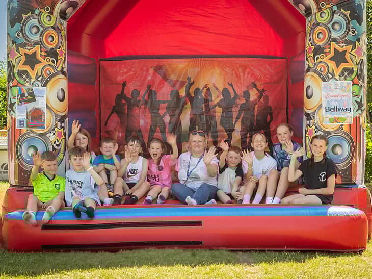 Media xcsbs43a st kenelm s primary school summer fayre