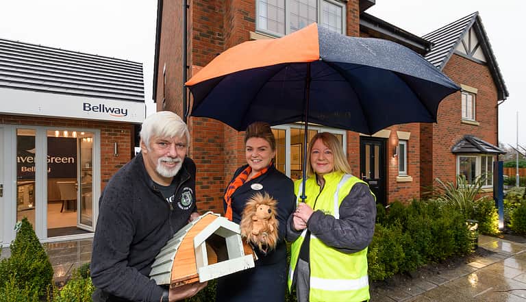 Media 2072 weaver green