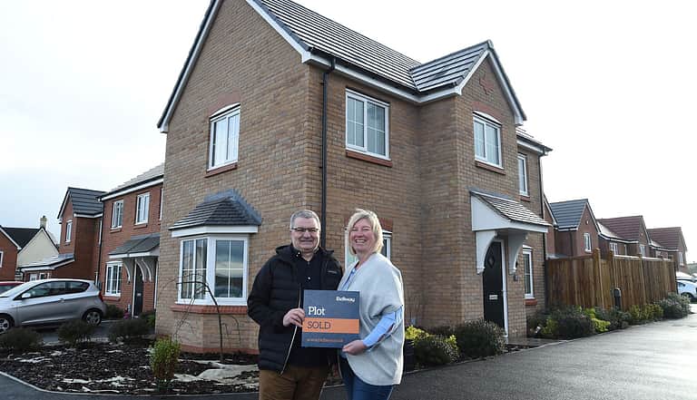 Media 2163 jon and helen marshall