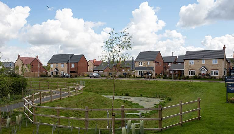 Media 2256 waltham heights