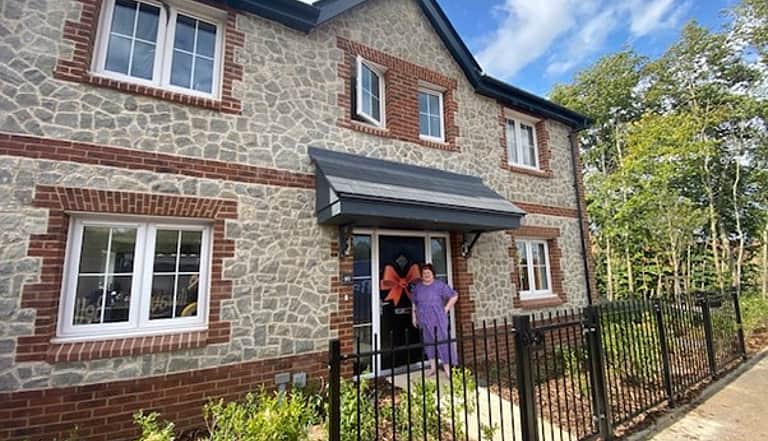 Media 2489 rosewood first completion