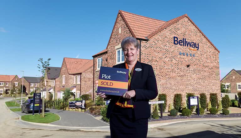 Media 2641 menston angela