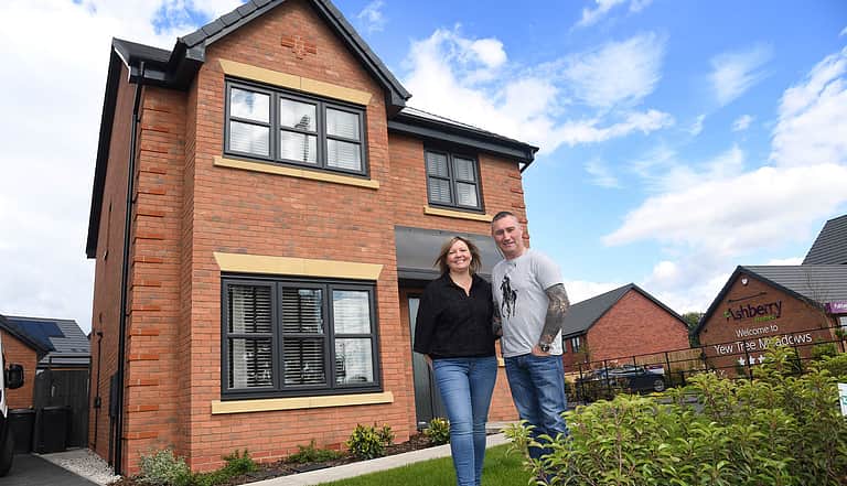 Media 3693 alan emma yew tree meadows