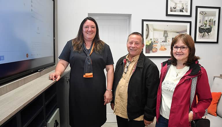 Media 4w5hadb4 whitford heights launch