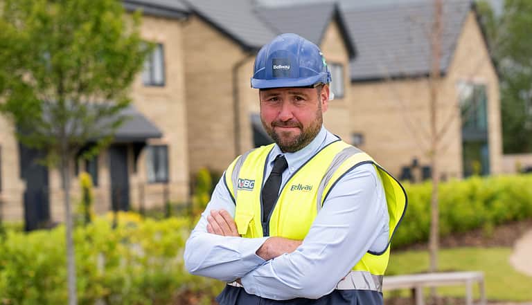 Media 5ggp3r04 em pride in the job