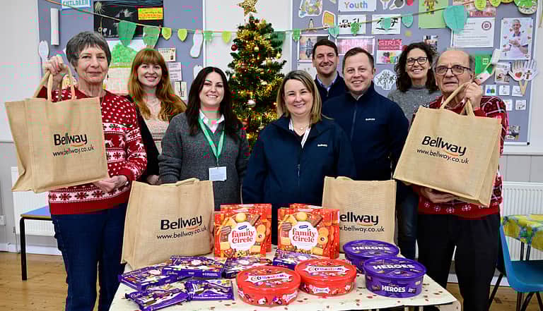 Media rkanvsso cathedral rise foodbank donation