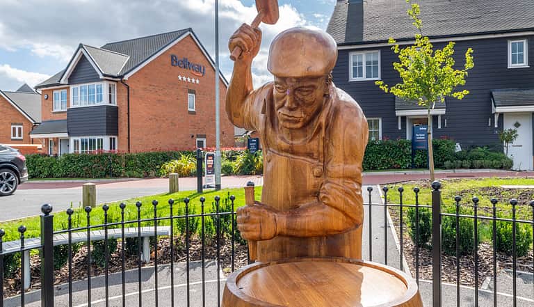 Media v1uh14do st marys hill statue