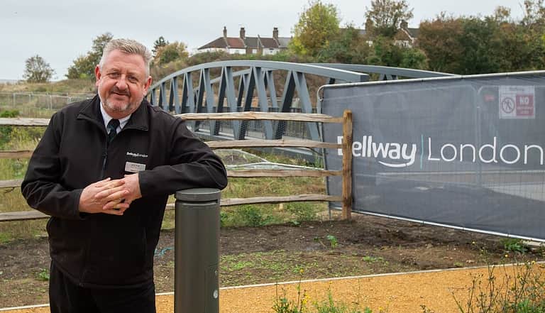 Media xaodbdic harbour village bridge