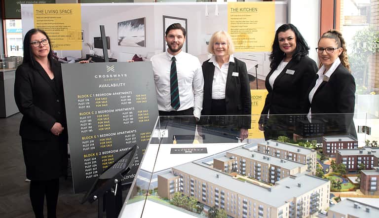 Media 2295 crossways quarter launch
