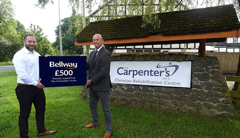 Media 3686 carpenters arms donation