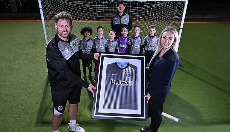 Media 4wwncyag afc fradley football donation