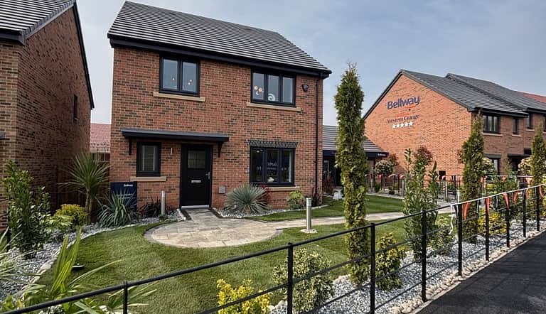 Media e5fn0znh western grange showhome