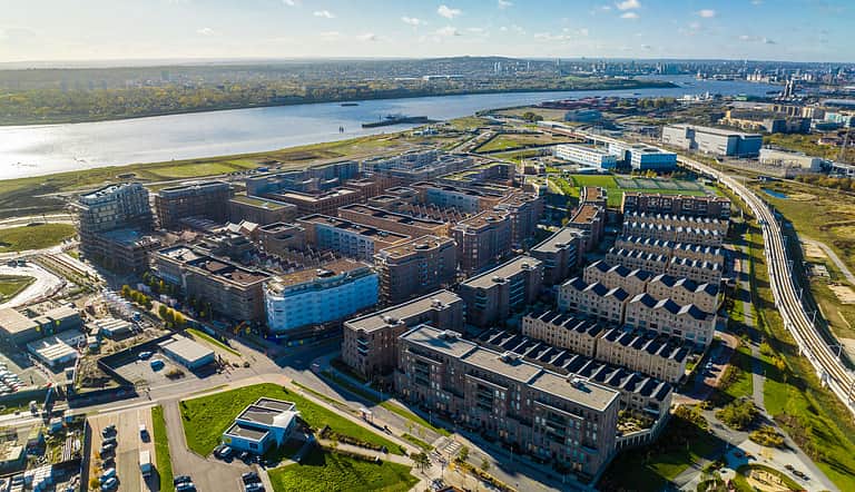 Media x0lfbvqn barking riverside aerial